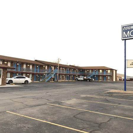 Country Inn Motel Waukomis Bagian luar foto